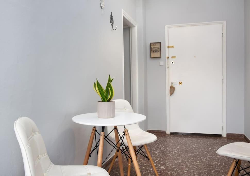 Cosy Apartment With Acropolis View Athen Eksteriør bilde